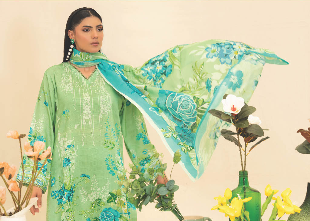 Fresh Green Floral Embroidered Kurti with Matching Dupatta – Elegant and Vibrant