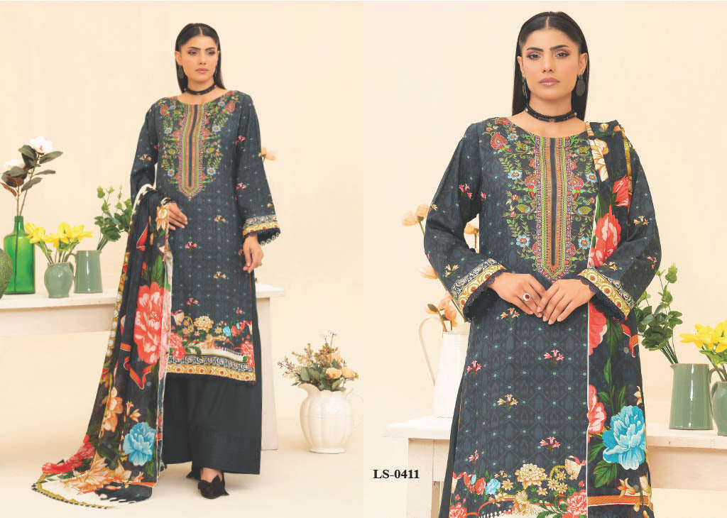 Vibrant Floral Embroidered Kurti with Contrast Dupatta – Contemporary Chic Look